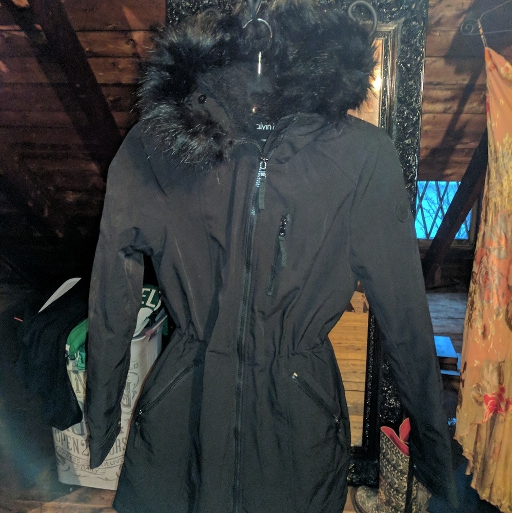 NWOT Calvin klein winter coat with fur lined hood